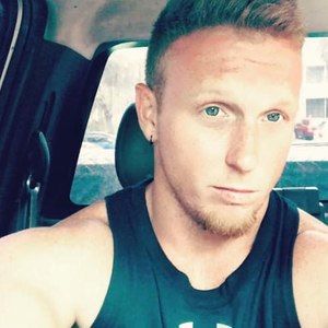 Meet your Posher, Sam